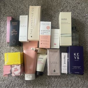Skincare Lot includes 16 pieces almost all full size items!